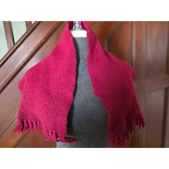 Cisco Handwoven Burgundy Wool Scarf With Fringe - Picture 2 of 5